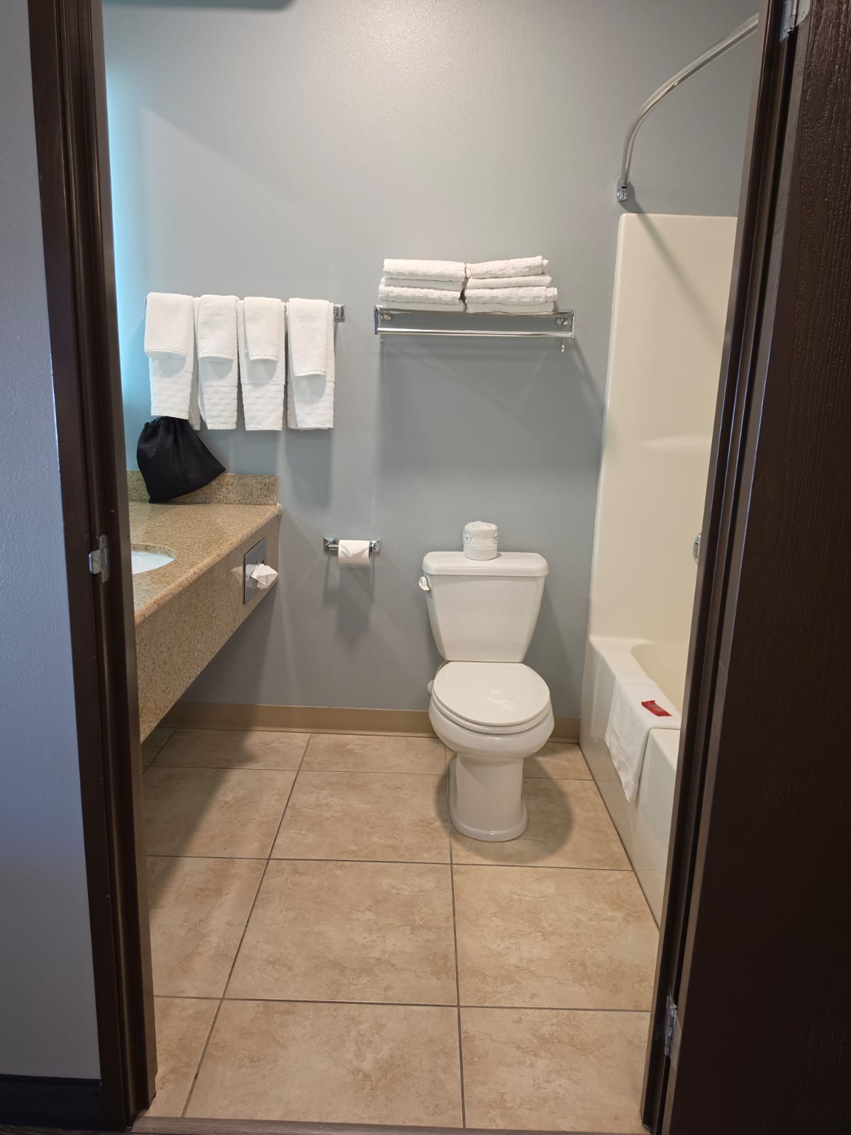 Guest bathroom with vanity, toilet and tub — Best Western Vernal Inn, Vernal Utah